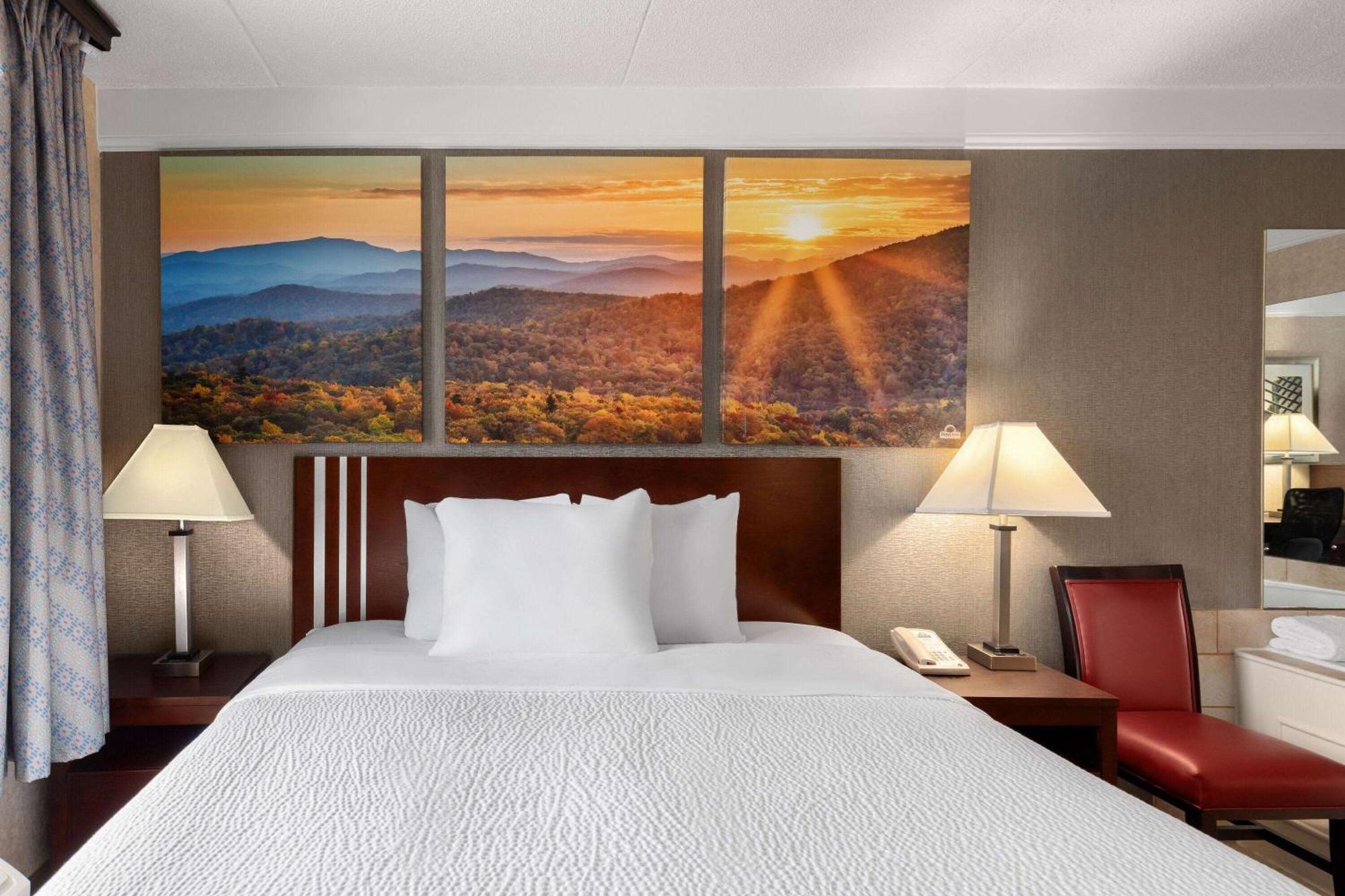 Days Inn By Wyndham Columbia Kentucky Exterior foto