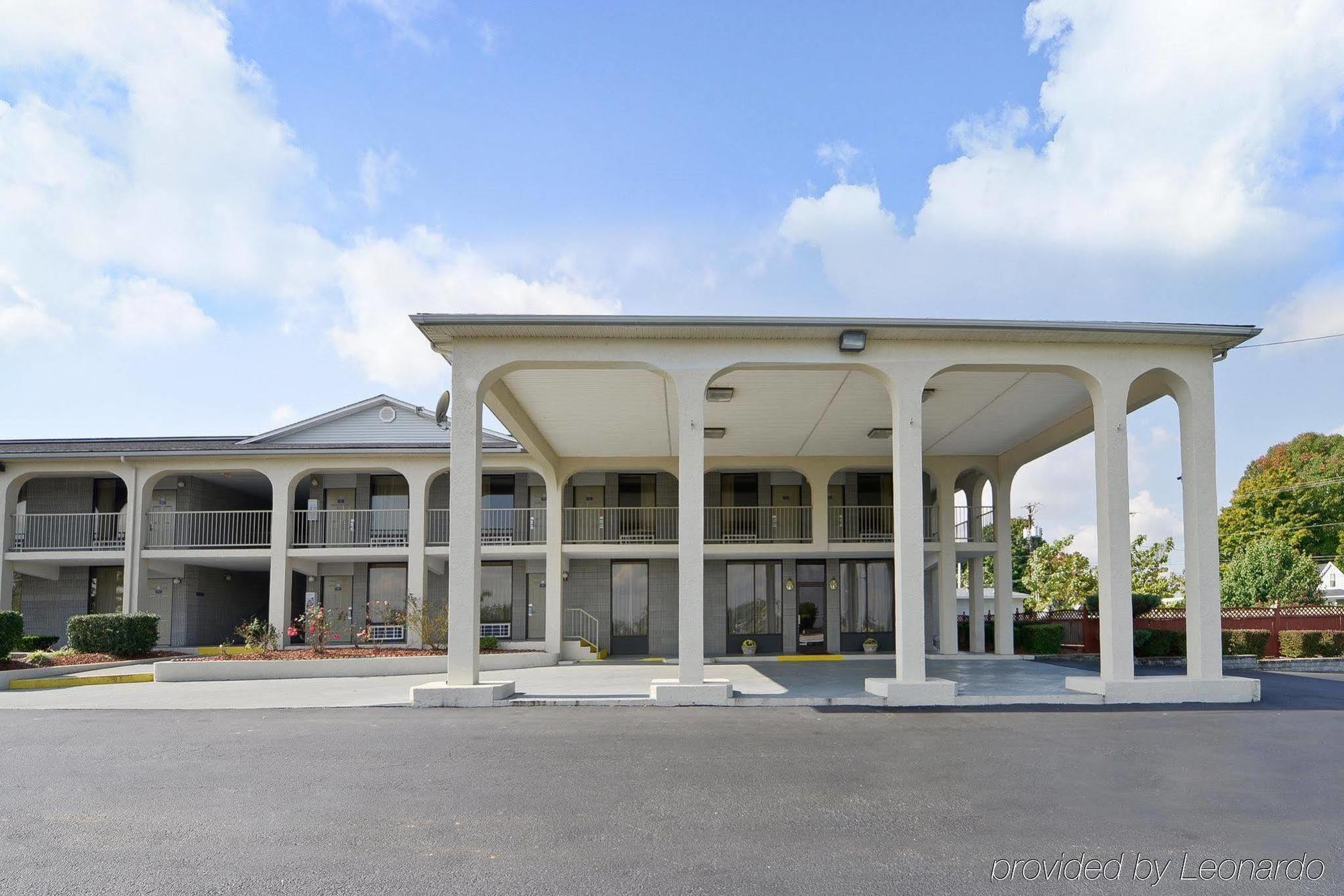 Days Inn By Wyndham Columbia Kentucky Exterior foto